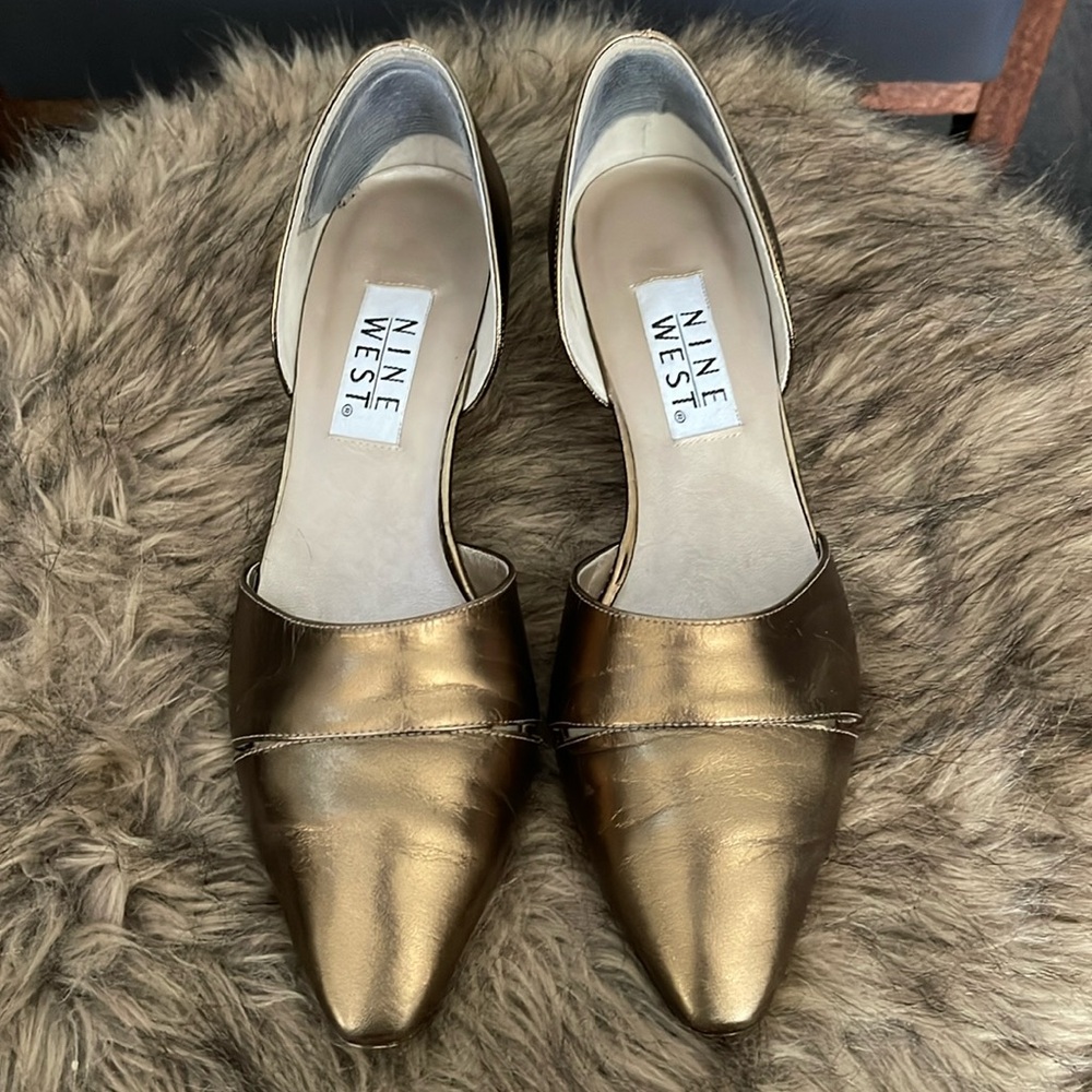 Nine West bronze gold metallic women size  8 1/2